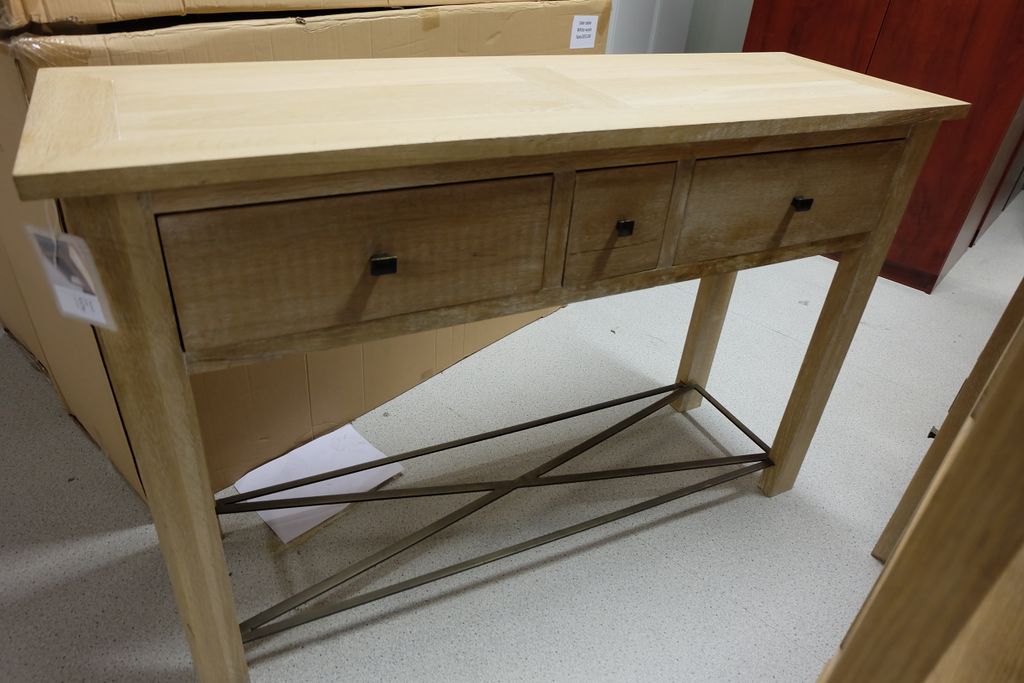 A7 outlet tweet media