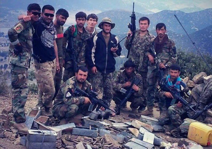 Wayand_'s tweet photo. #BraveANSDF posing 4 photo aft capturing #PakProxies & #CowardTaliban hideout n Janikhil Paktya. All doc were written n #Urdu language https://t.co/vWcKzUKmqe