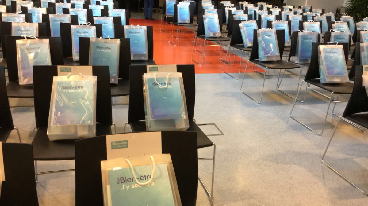 Lancement par l'équipe RH du @Wallonie_SPW de la semaine du bien-être #BonheurAuTravail swarmapp.com/c/dCKrOWOJSQT