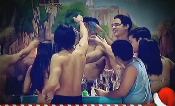 PBBabscbn's tweet photo. Makiparty mamaya kasama ang Regular Housemates sa #PBBbeachparty! Don't miss this fun episode! https://t.co/LKzB7sH6G4