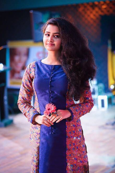 HackerCine's tweet photo. Lovely @anupamahere 
#cinehacker.com https://t.co/gCvjzqBmoJ