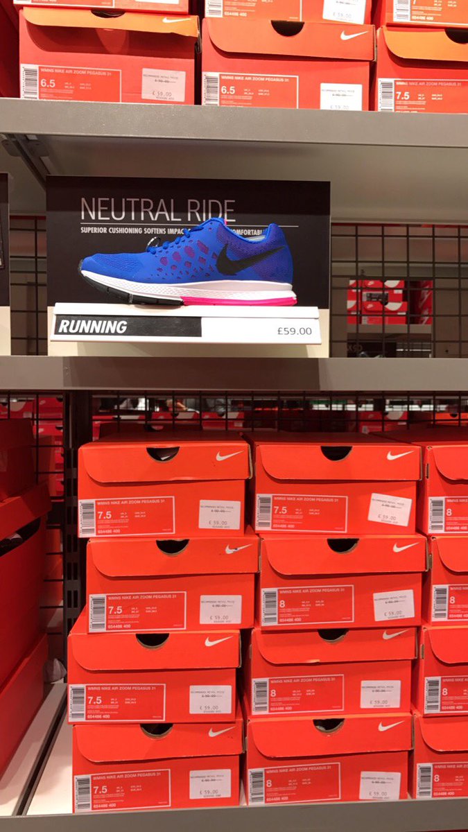 @NikeStoreEurope my sister saw these in store (Portsmouth) out of stock in her size. can't find them anywhere online though. Help!