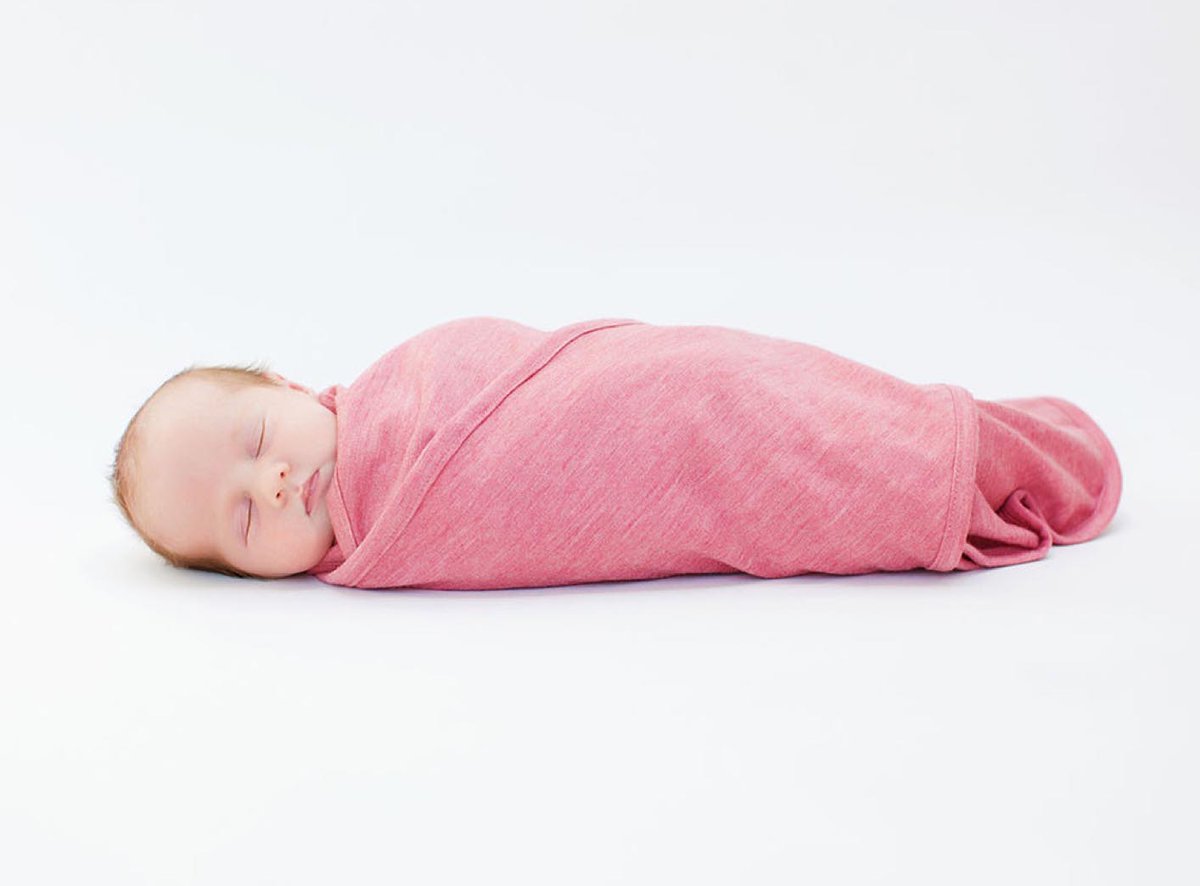 MerinoKidsUK's tweet photo. Cyber Monday's offer - Cocooi Swaddle 25% OFF &amp; FREE delivery. https://t.co/XqPS6xcOnK https://t.co/z2m1wDdg6T