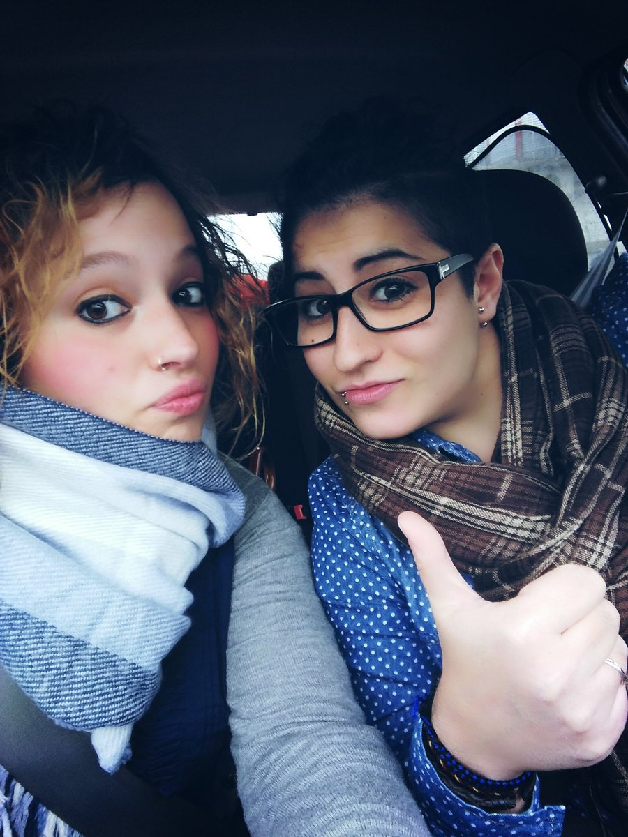 Yolypollo's tweet photo. Y más...😊😊 #FindeEnCordoba #MiNiñaYYo #MuchasCompras #CenaYPaseo #Nosotras #EresMiVida #ContigoTodoMereceLaPena  #UnaVidaATuLado #TAmo💞1⃣6⃣👭 https://t.co/c5NmVfV2x9