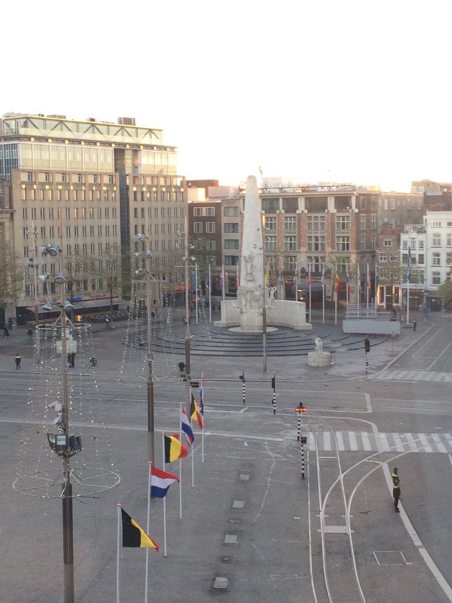 #Amsterdam klaar voor Staatsbezoek BE koningspaar aan NL: drie dagen in teken van Belgisch-Nederlandse samenwerking! #BELNL16