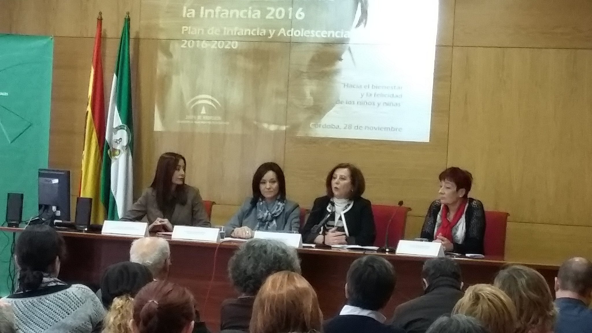 La Consejera de @IgualdadAND inaugura el XII #ForoInfancia en #Cordoba dedicado al #IIPIA https://t.co/Hxbdll6clA