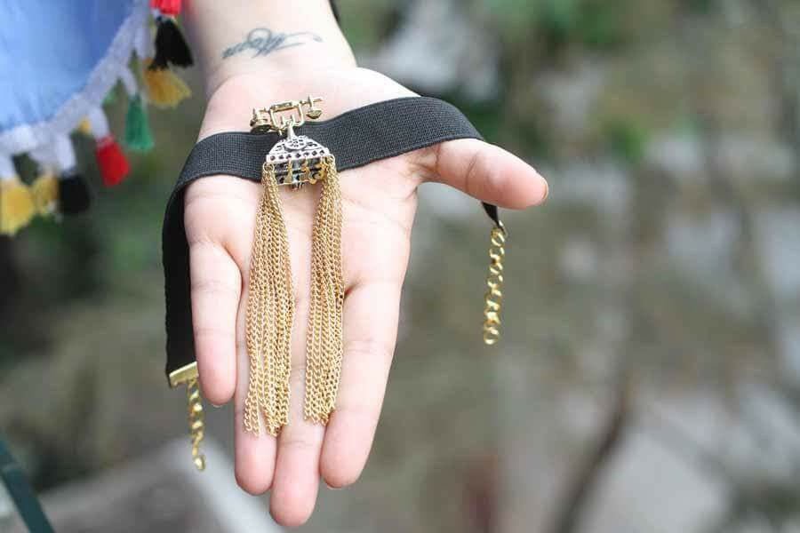 mytlbb's tweet photo. @Soooper_Bakar hey, what kind of chokers are you looking for? We have a wide range in stock. Please check few images that are attached. :) https://t.co/12vhd8Wy1n