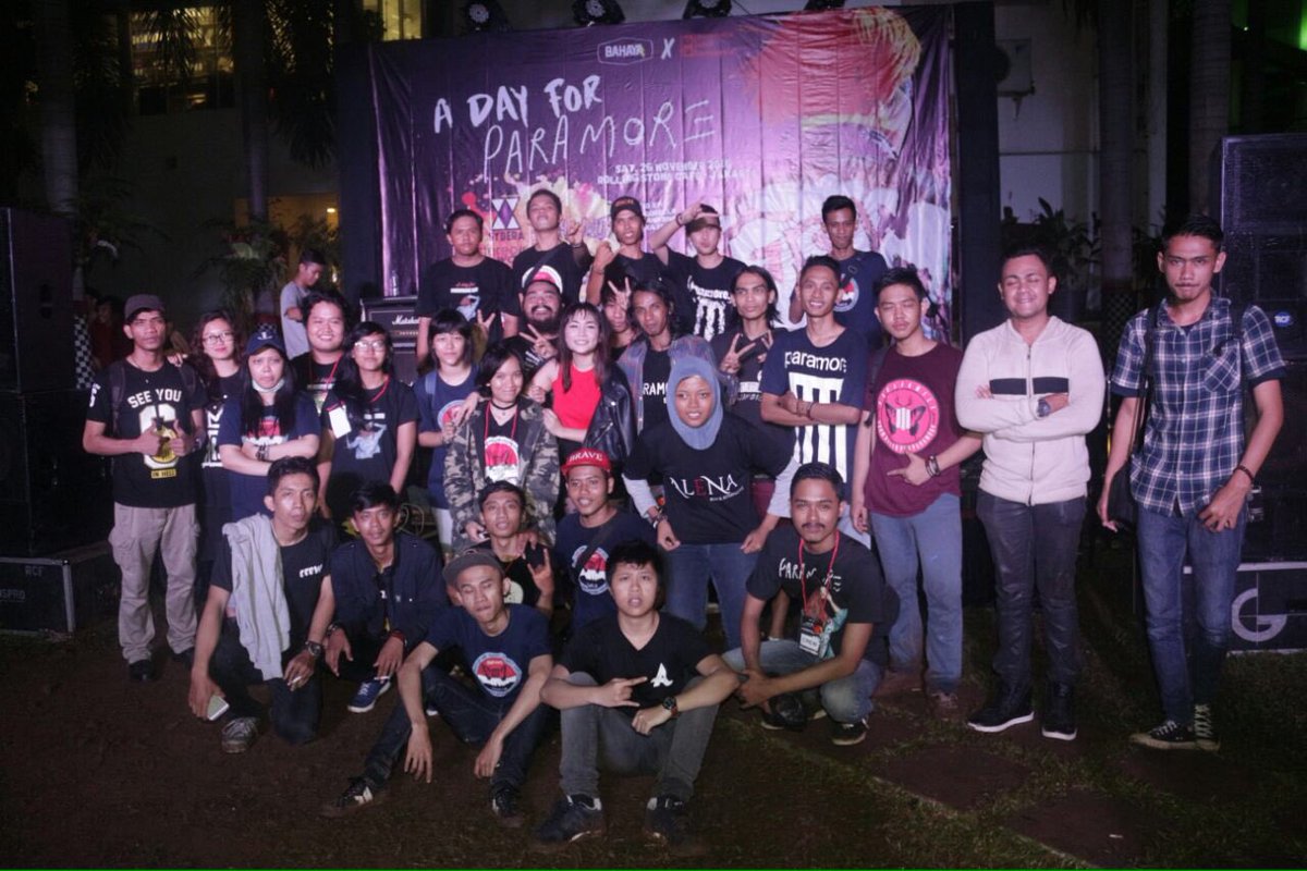 Paramore Sukabumi tweet media