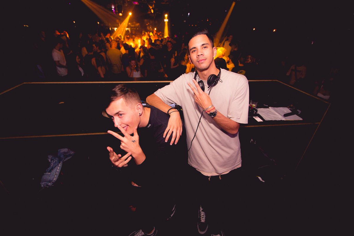 New music with this bloke comin soon.. this ones a fatty 😛🔥<a href="/Samual_James/">Samual James</a>