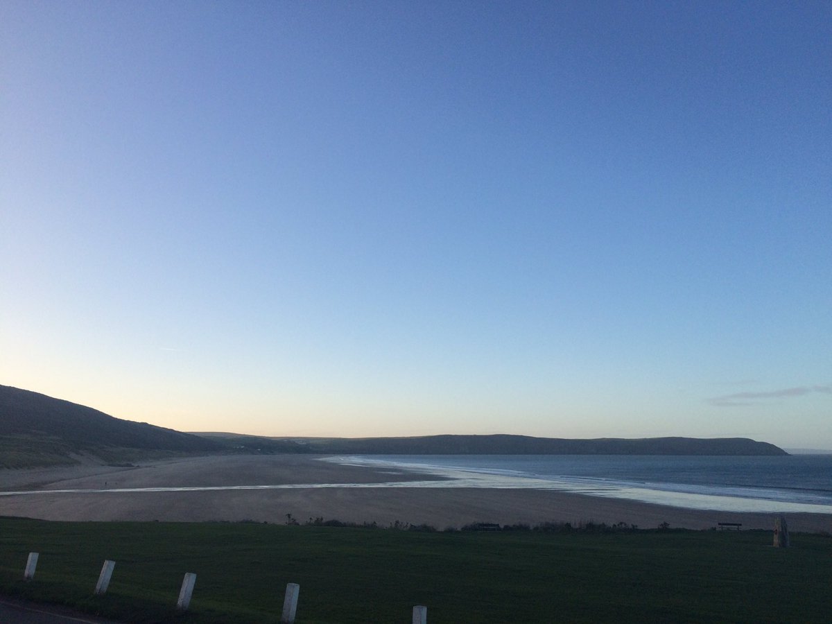 Glorious morning but still flat. Chilly on the feet but worth a <a href="/sup_west/">SUP South West</a> later as the tide comes in #surfersworld