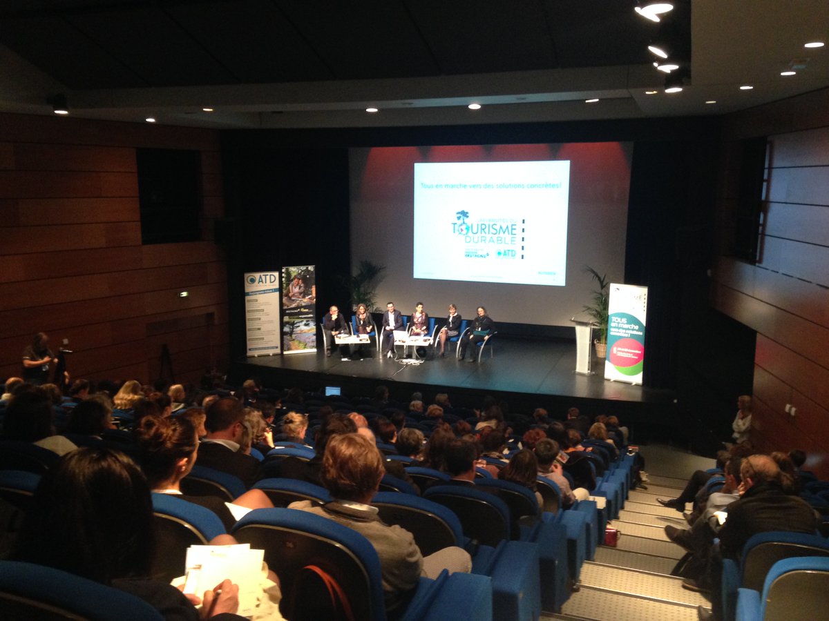 Reseau_ATD's tweet photo. Encore merci aux participants des #UTD2016 pour ces 2 belles journées #échanges #rencontres #solutions RDV en 2017 dans une autre région! https://t.co/cG4LsLEcBg