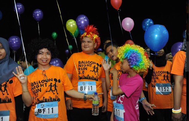 balloonnightrun's tweet photo. A big thanks for your support. We appreciate it sooooo much ! 😘😘😘🎈🎈🎈 #balloonnightrun2016 #bnr16 #bnr3 #appreciationpost https://t.co/aiMIywW5Tv