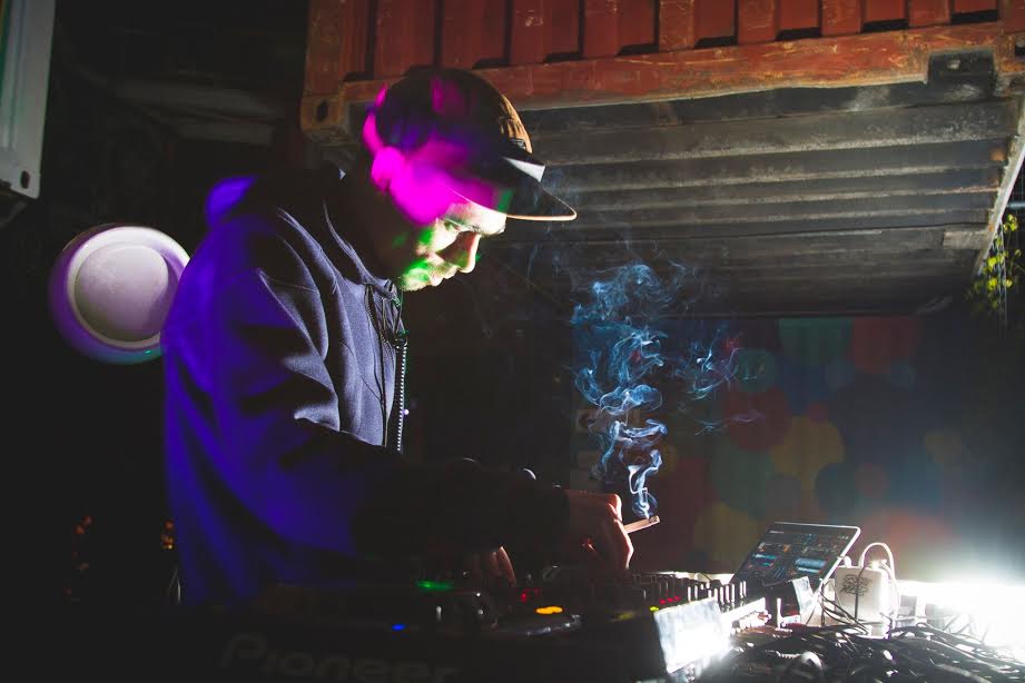 luxfragil's tweet photo. @rastronaut, o residente das #HardAssSessions
no dia 02 de Dezembro no Bar. https://t.co/K8lXDf3NXX