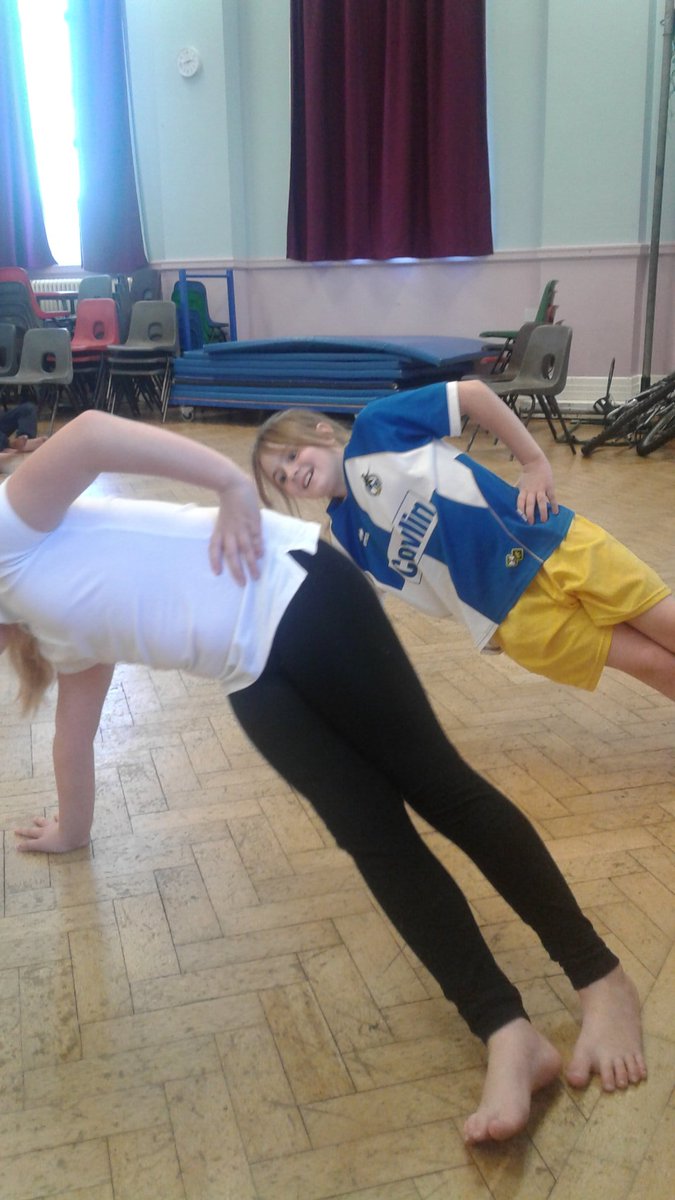 year5bwps's tweet photo. We are balancing in gymnastics today! Lots of concentration faces! Good commitment 5CT! https://t.co/ReKNwv2IoR