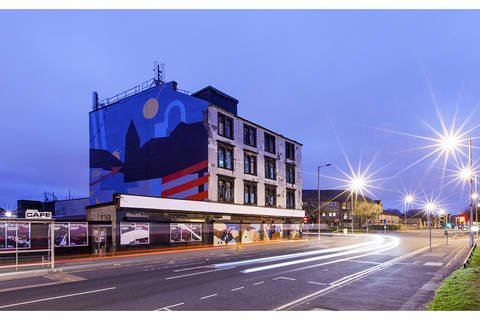 No BL 2nite, but on Friday pt1 of our look-back - @emmabakerITV back 2 <a href="/Garrocher_Teas/">Angela</a> &amp; <a href="/spring_fling/">spring_fling</a> artists take RuralMural around the UK