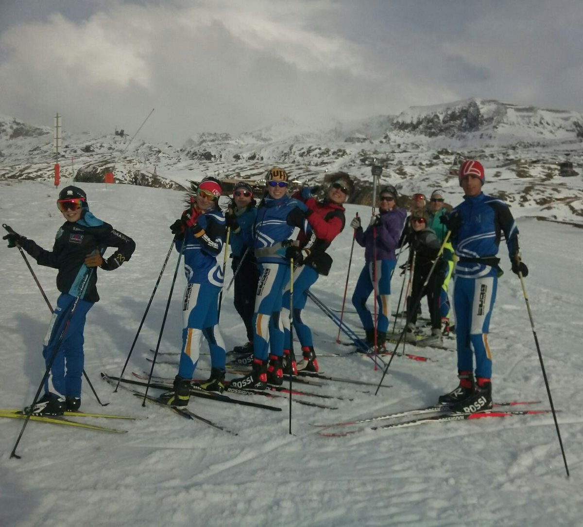 Primeres esquiades durant l'Intercanvi amb el Club Villard de Lans!! Hem après molt... fins i tot francès! 😊