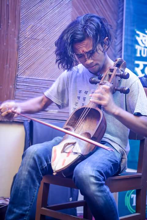 classicejunkie's tweet image. #2types! #Scarcities that #motivates us 4 achieving #higher_goals in #life or 1 that thwarts our #full_potential! Which 1 is U #involved?