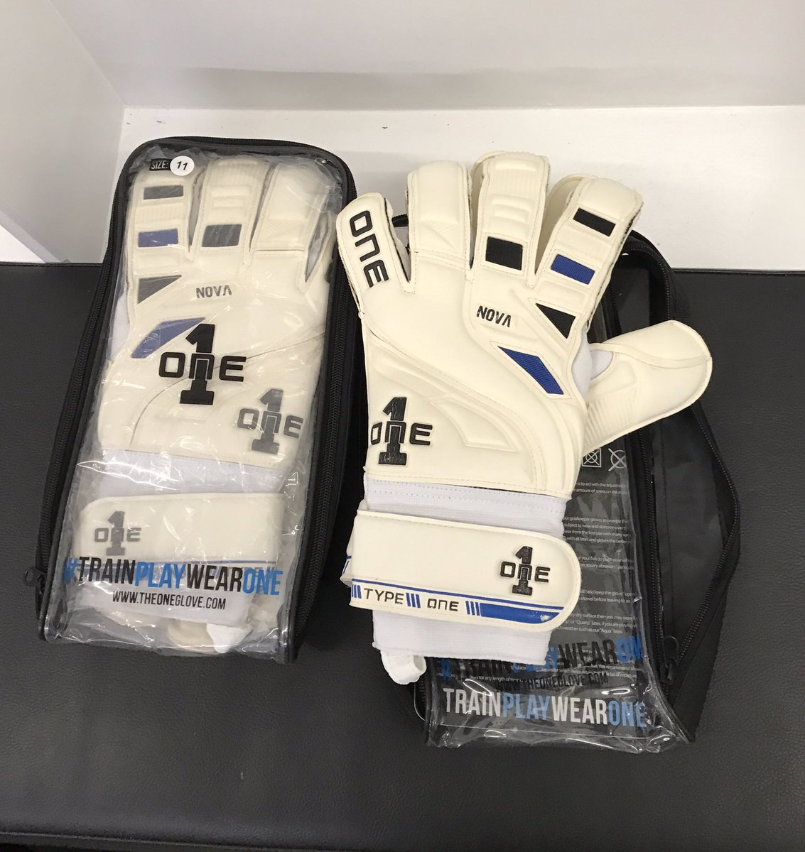 Big thanks to <a href="/TheOneGloveCo/">The One Glove Co</a> quality gloves and service!