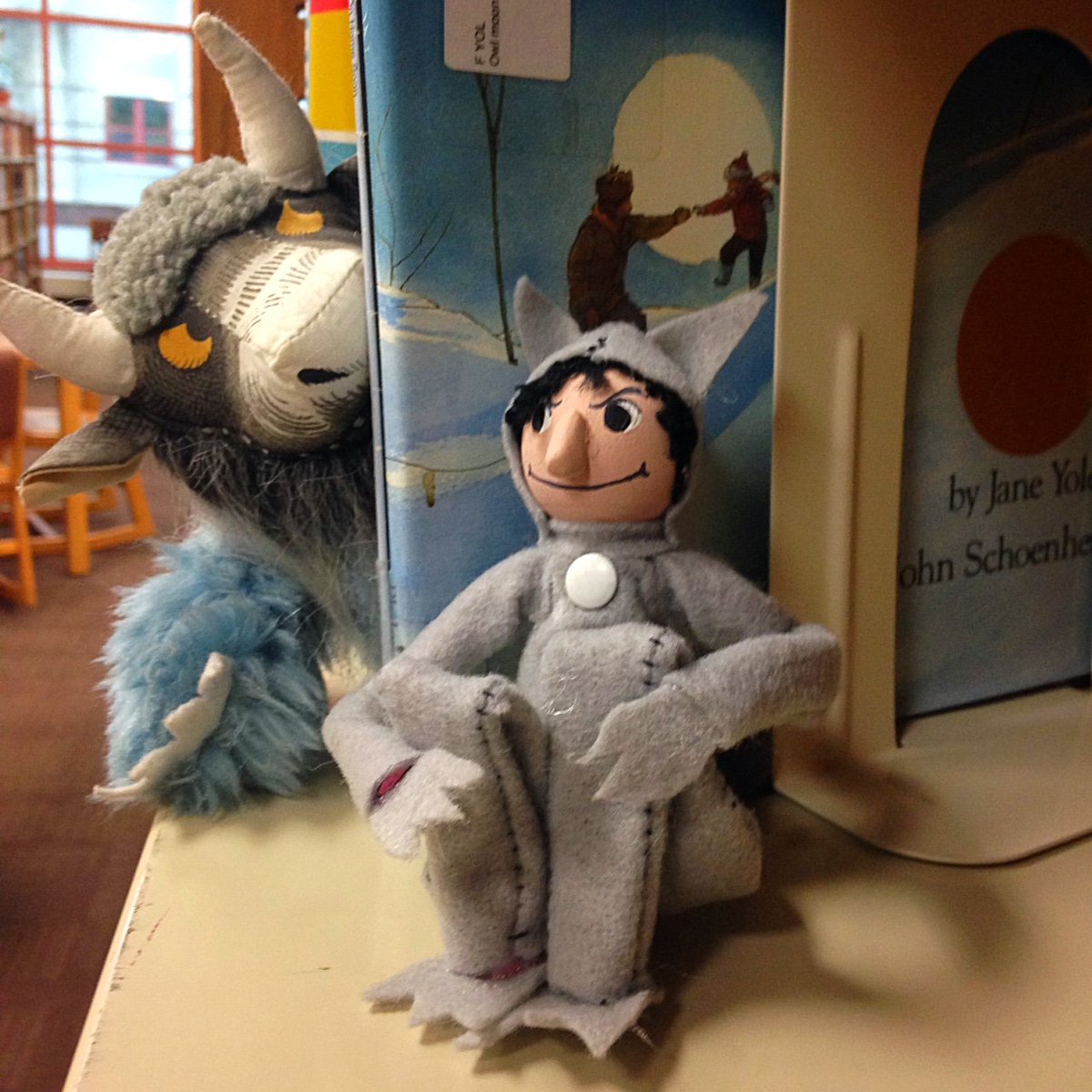 LibraryRaiders's tweet photo. Wait a minute, that's not an #elfonashelf , that's a #MaxInTheStacks! And it looks like he's come to spread mischief in the library! https://t.co/E0ykHWOaZj