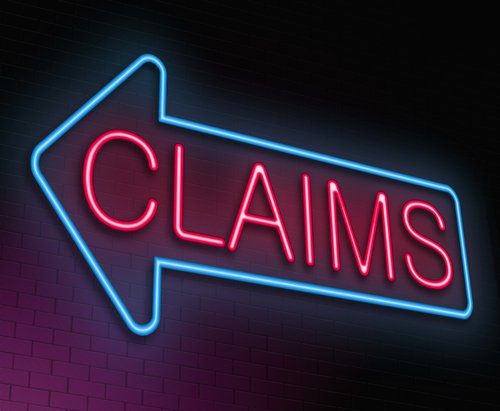 AMweb_nl's tweet photo. Allianz waarschuwt bestuurders voor nieuwe aansprakelijkheidsrisico’s en toenemende claimcultuur: Volgens Allianz… https://t.co/EWpqi59JAX https://t.co/65NwQ3dPLE