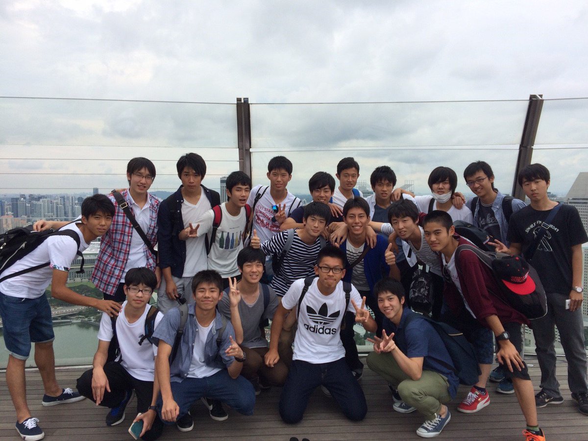 abetti1117's tweet photo. シンガポール修学旅行
最高に楽しい5日間だった！
2組でホントによかった！ https://t.co/g3Sd1po53Y