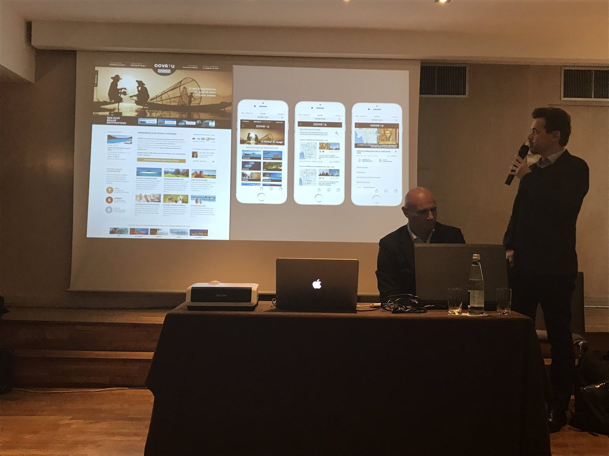 olivpetit's tweet photo. [#DLMlyon] Le rapport à l'image change dans luxe et doit être repensé pour toutes les plateformes et notamment le #MobileFirst 
#DLM2016 https://t.co/1U7R93vHIN