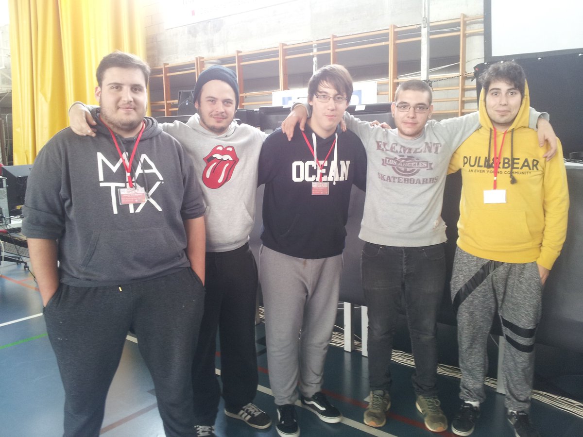 F_TechWeekend's tweet photo. Els segons classificats del torneig de LOL de la #FelanitxTW varen ser:Bloody Sword Lolis! Vàreu lluitar com a campions!Vos esperam a la 4a! https://t.co/bCh9rDax3K
