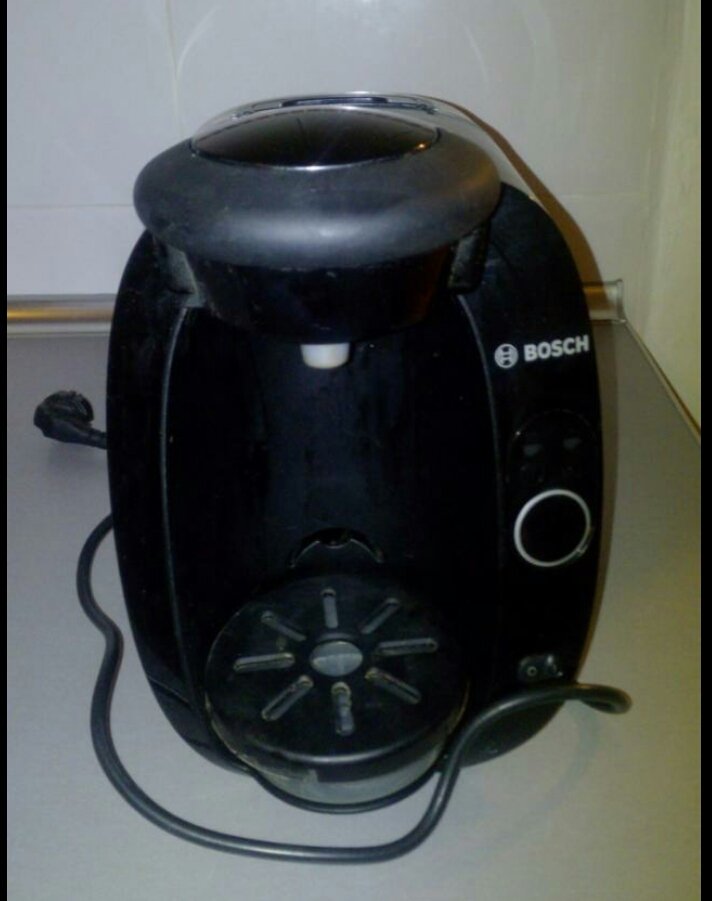 dSinfiltros's tweet photo. Vendo Cafetera tassimo en #Wallapop
https://t.co/DUSFgHt9oC https://t.co/sb6Qb7lZgW