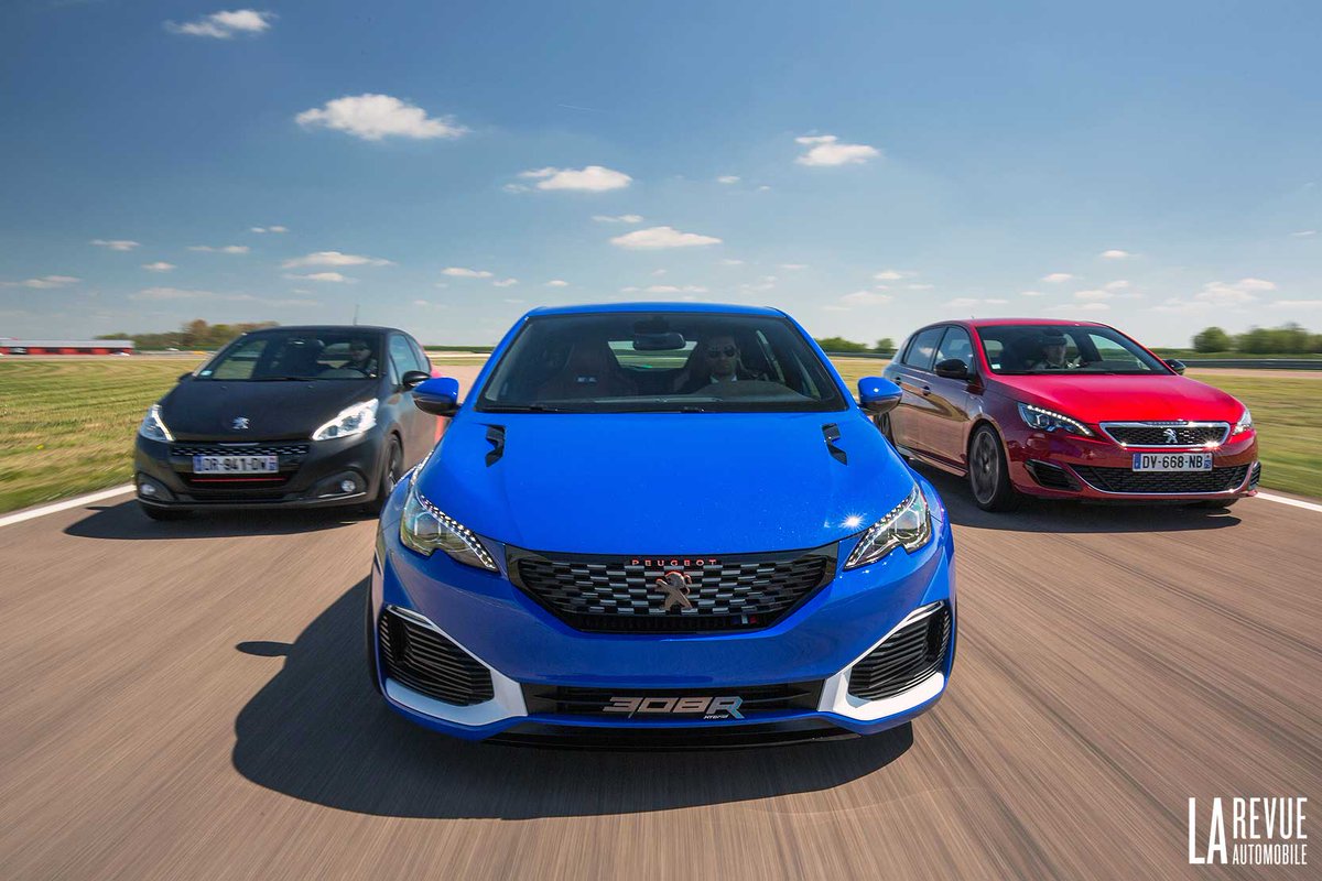 BenoitALVES's tweet photo. La #Peugeot308 R HYbrid, n'est pas morte!
https://t.co/LYk0c5aq6u @PeugeotFR @Peugeot #308R #308RHYbrid #Peugeot @peugeotsport @PeugeotBelux https://t.co/MnBaLdubl1