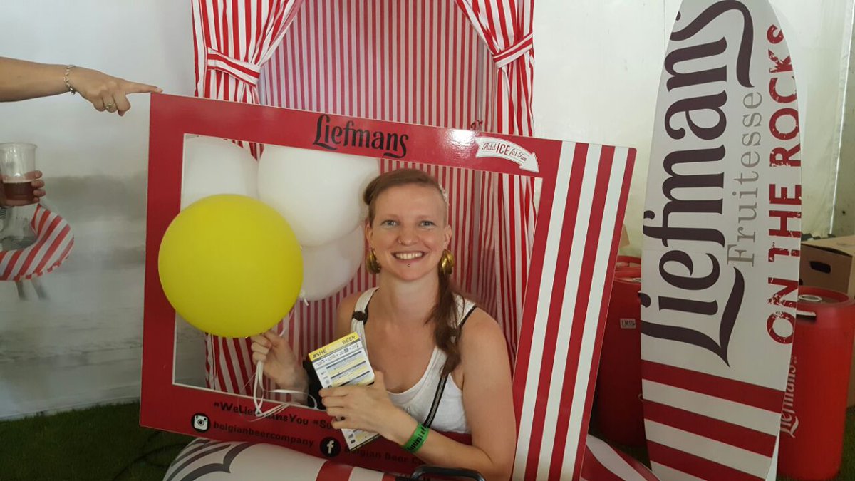 ApolloBeerWench's tweet photo. #SheLovesBeer scavenger hunt! @SheLovesBeer_ZA #CTFOB @FestOfBeer @belgianbeercom #weliefmansyou and your bloody awesome swimming ring! https://t.co/2dPGxws1u5