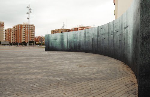 Spectrogram: Mislata: Edu Comelles is a Valencia-based sound designer, musician and curator. His works often make… dlvr.it/Mm2z2c