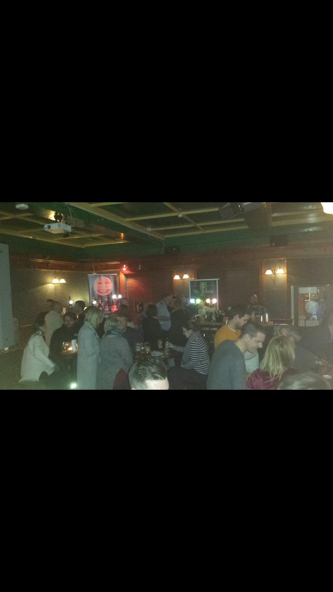 martinaduffy87's tweet photo. Beer and cider festival @JJharlowsBar roscommon😊 #blackdonkey #reeldeel #castlemine #beer #cider #craftbeer #roscommon #festival 🍻🍻🍻 https://t.co/dVqZvRpk4W