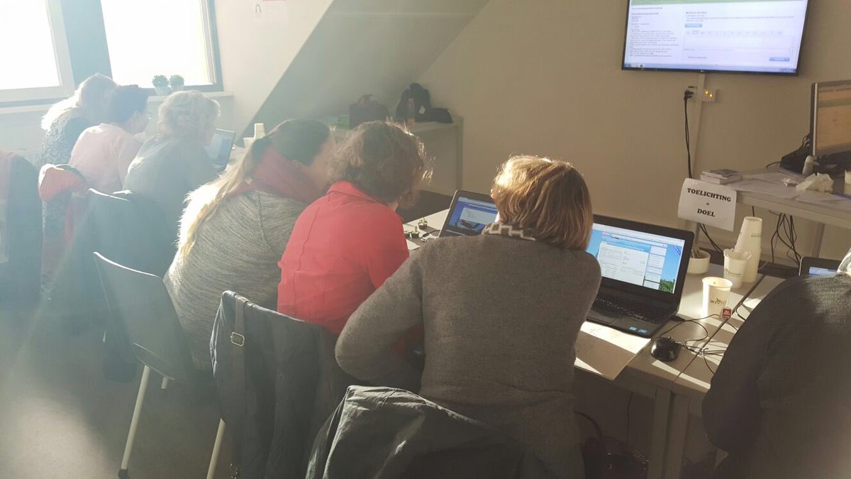 frieda_docter's tweet photo. Nu echt de aller-allerlaatste training bij @wzuveluwe voor ECD van @Nedaphealthcare!!! Top gedaan meiden!!! https://t.co/6TJZOG7YAC