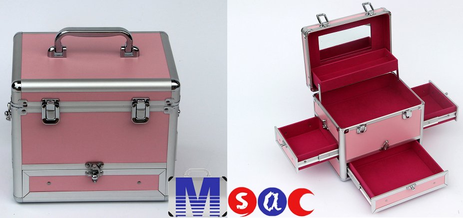 MSACaseCo's tweet photo. To carry fashion accessories in safe & organized manner. Try Aluminum #CosmeticCases by #MSACase for perfect storage-https://t.co/HQGC05GIUi https://t.co/am3PH2Uz6y