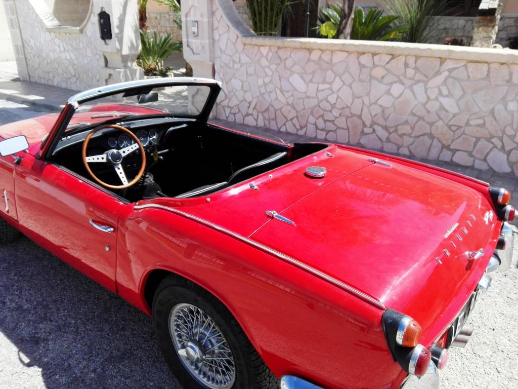 classicheauto's tweet photo. Triumph spitfire MK2,1967, Giovanni Michelotti Design, Officine Meccanica Ducati.
info:https://t.co/oN6eNWWMTv #triumphs #classicheauto https://t.co/AfJIqvSS7Y