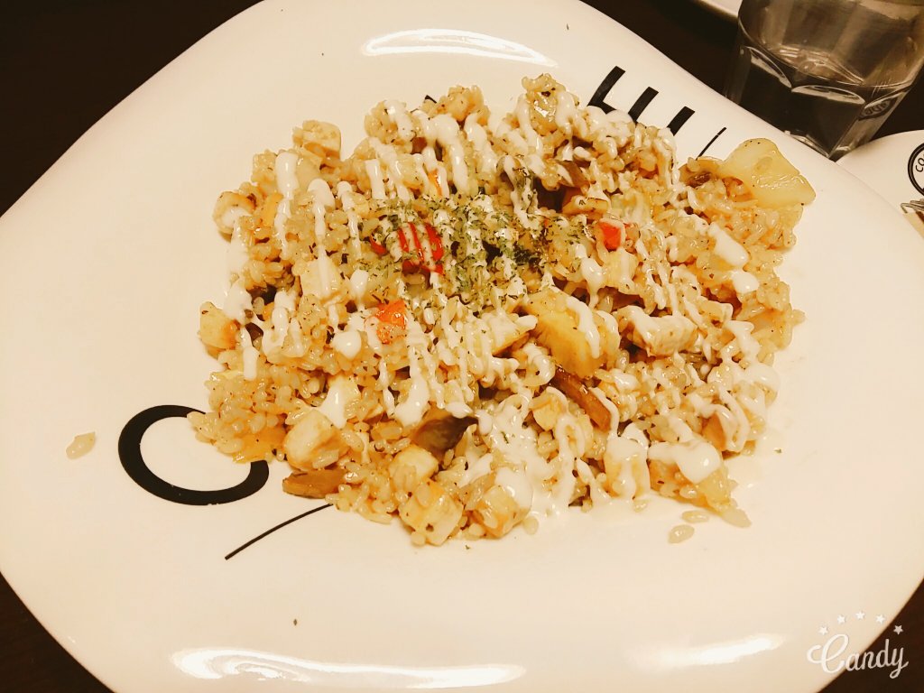 용사님 tweet media