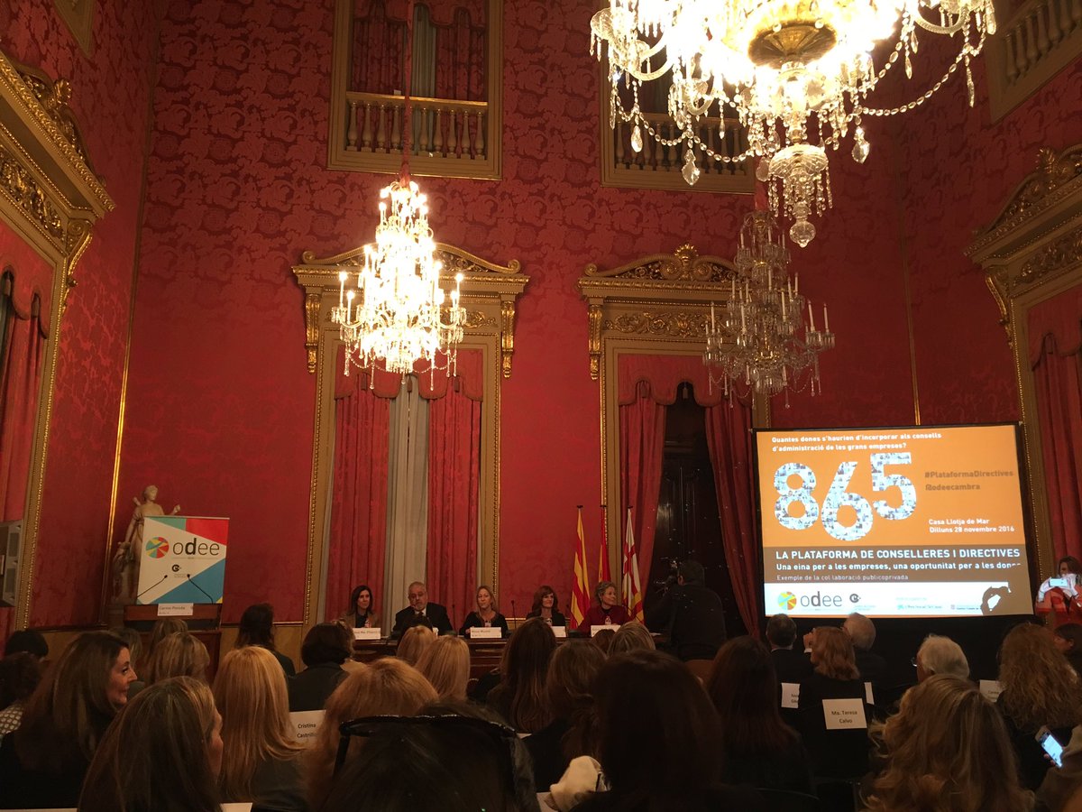 InesLumbreras's tweet photo. Plataforma de conselleres i directives @odeecambra @cambrabcn https://t.co/Wy0XgL8O1k