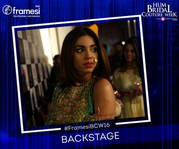 FramesiPK's tweet photo. Actress @soniahussyn poses for a picture backstage @BCWPakistan 2016 Grand Finale! #QHBCW #FramesiPK #FramesiBCW16 #kryolanpk #SweetTouch https://t.co/j8M4sGQ5LG