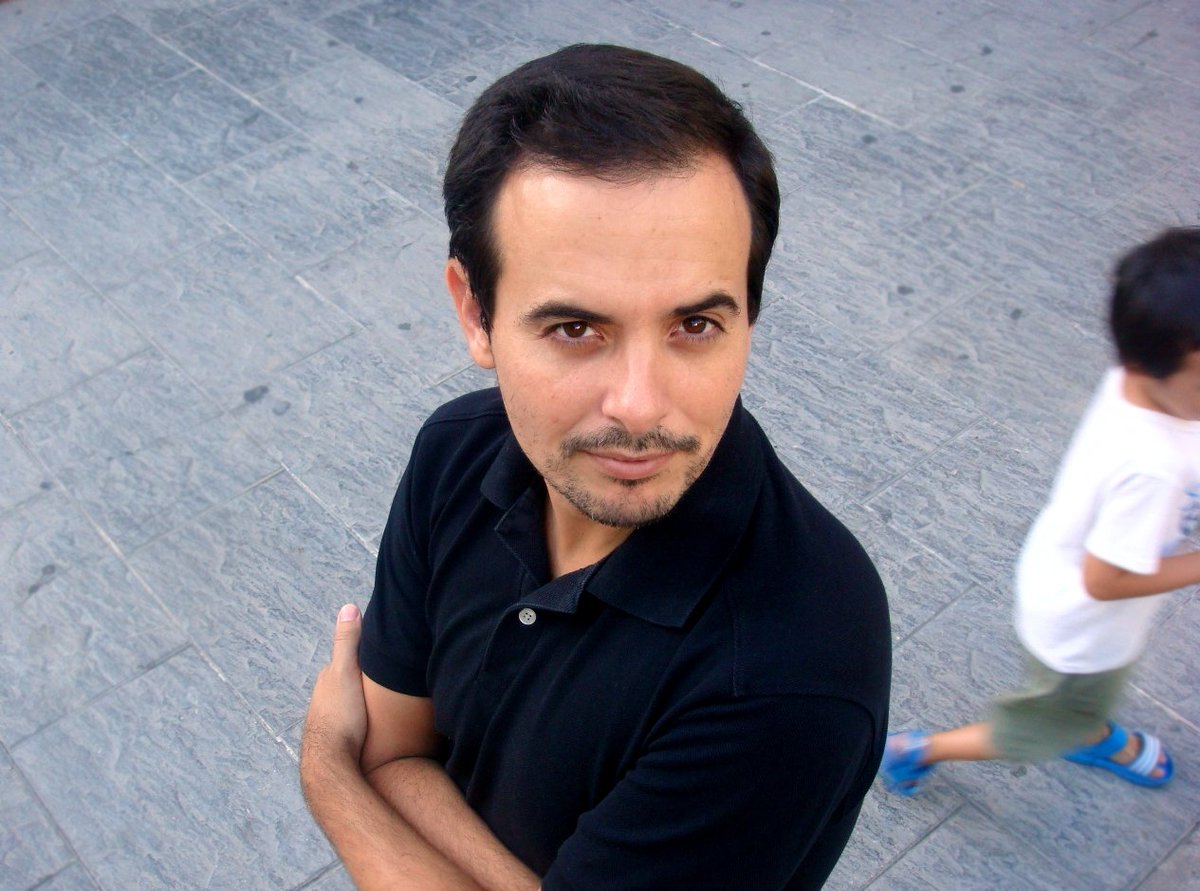 "La revolución del espacio público aún está pendiente" Pablo Barco, coordinador de <a href="/CiudadesCaminan/">Ciudades que Caminan</a>  bit.ly/2gaiMEv