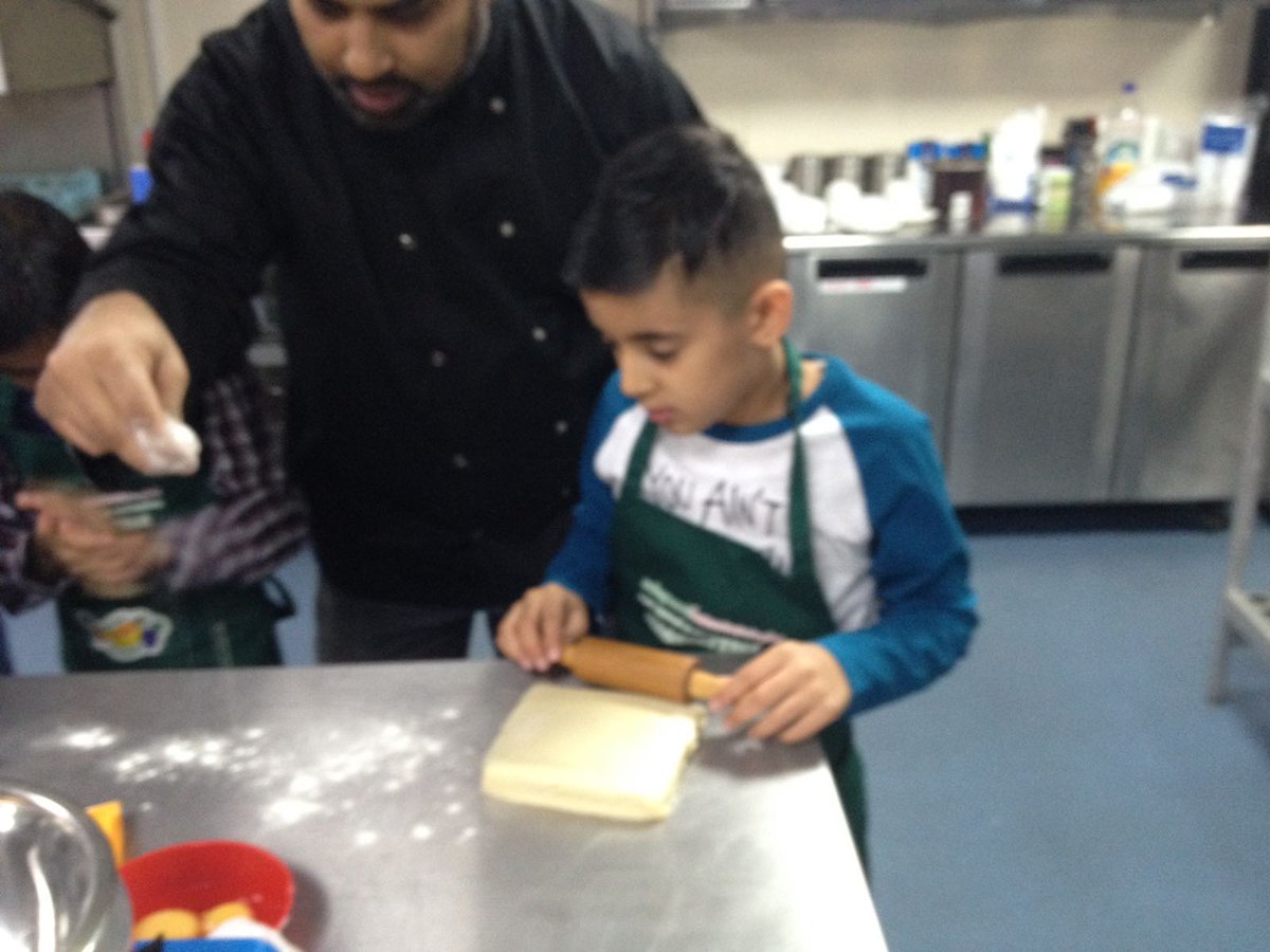 troops_jordan's tweet photo. Our kids cooking club runs every Saturday @SafeguardFusion for more information contact a team member today ! https://t.co/aY7G65ScDl