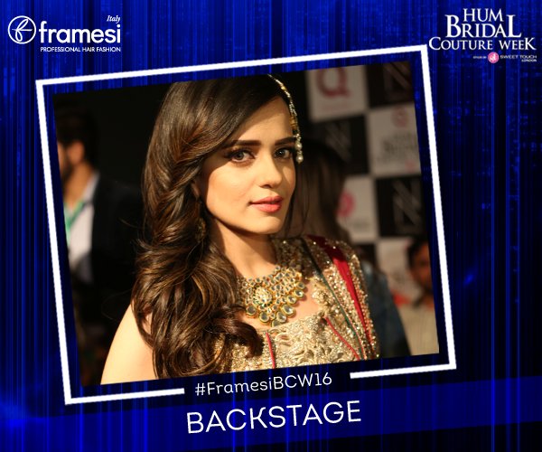 FramesiPK's tweet photo. Sumbul Iqbal poses for a picture backstage @BCWPakistan 2016 Grand Finale! #QHBCW #FramesiPK #FramesiBCW16 #kryolanpk #SweetTouch https://t.co/HokfLcHDyd