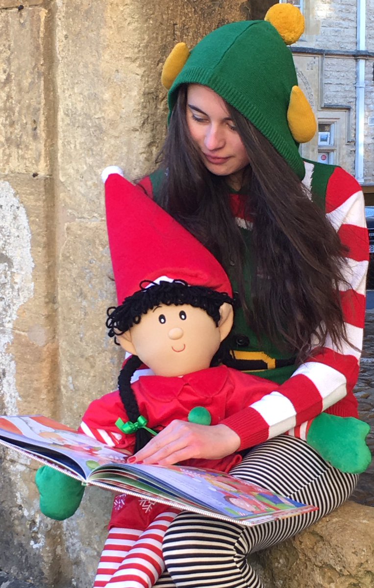 eboptv's tweet image. #reading #stories with  #elves is so much fun 🌲🎁