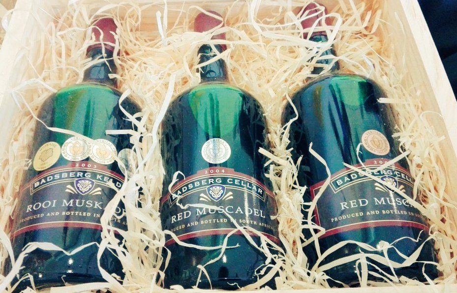 Lovely to see award winning <a href="/Badsberg/">Badsberg Wine Cellar</a> Wine Cellar's #Muscadel put together in gift packages!
fb.me/546HB5svl 
#wine #VeritasAward