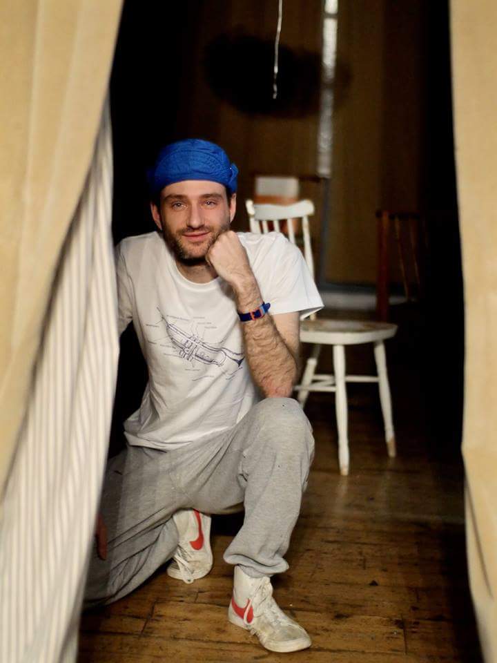 Laugh Out London tweet media