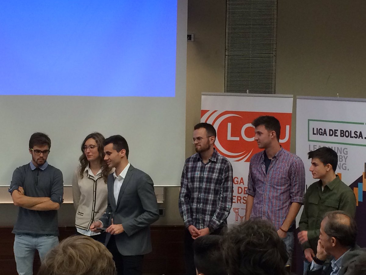 PompeuInvClub's tweet photo. Felicidades a los compañeros de @UAB_IG! #LCBU @kainve https://t.co/416R4597qY