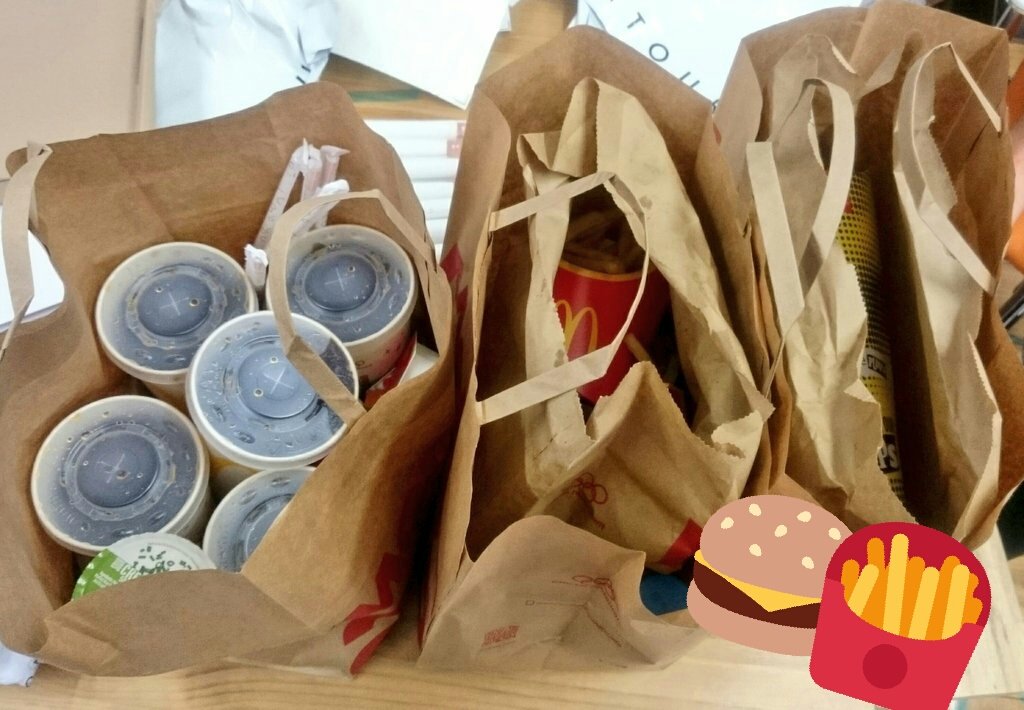 SweetheartInfo's tweet photo. Monday = Motivational @McDonaldsUK mega mission https://t.co/Cuz4sbnKmh