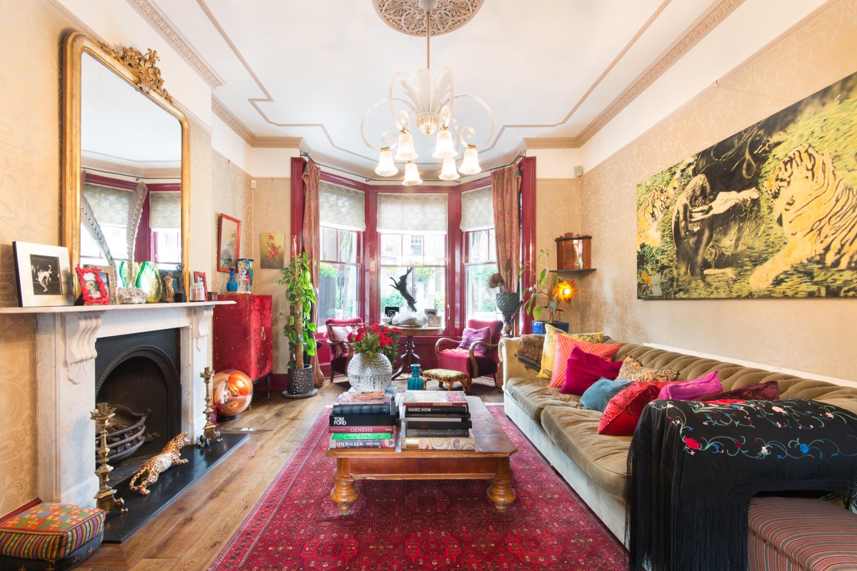 domusnovalondon's tweet photo. St Mark's Road is a wonderful family home with a plethora of assorted living space. https://t.co/Zczr8Tk6mt #eclectic #hotprop #dreamhome https://t.co/EvZOBWcsnz