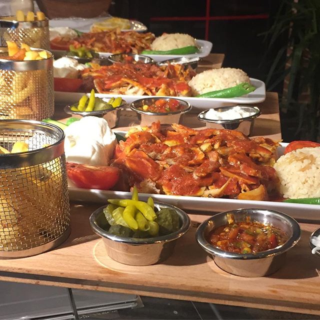 ChefChickenn's tweet photo. Tavuk İskender #ChefChicken https://t.co/yndggAwZ4y