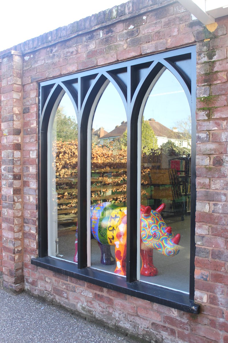 Great to see Rainbow Rhino back at school in the #Art Department after an adventure with <a href="/GreatBigRhinos/">Great Big Rhinos</a> #GreatBigRhinos <a href="/verytinytweets/">Model Village, Devon</a>