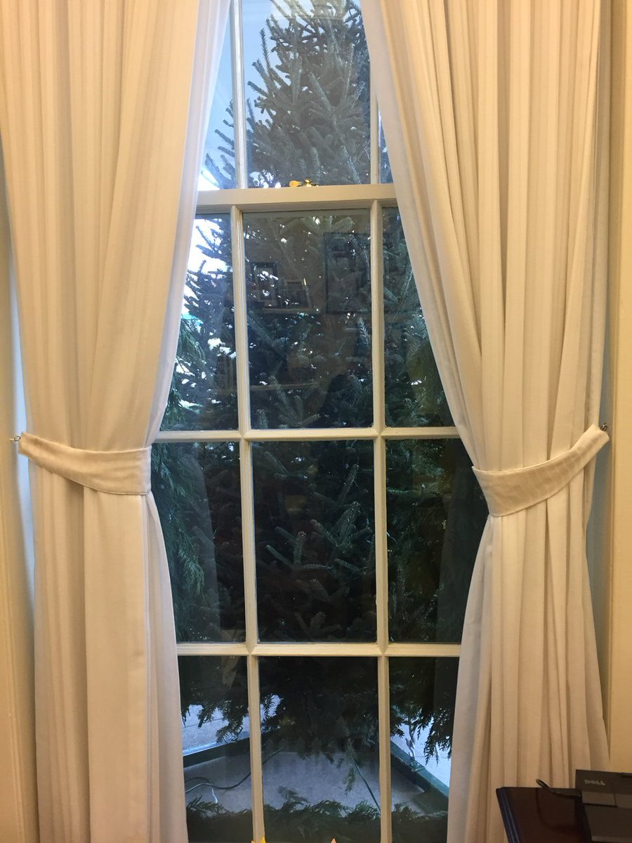 Jen Psaki NARA tweet media